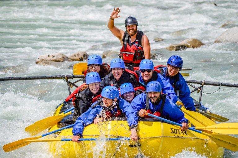 10 Reasons Rafting is the Perfect Team-Building Activity - Canadian ...